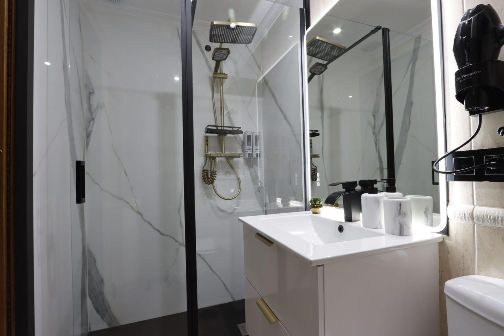 Apartamento Exclusivo Centrico Con Parking Estrella De Ribadeo II Eksteriør bilde